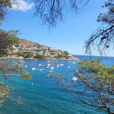 Cala Montgo アパート L' Escala