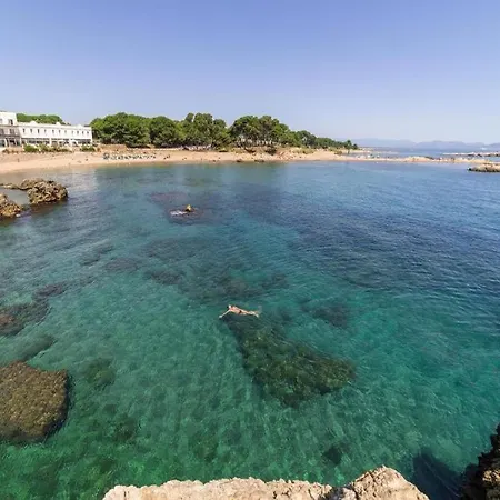 Cala Montgo